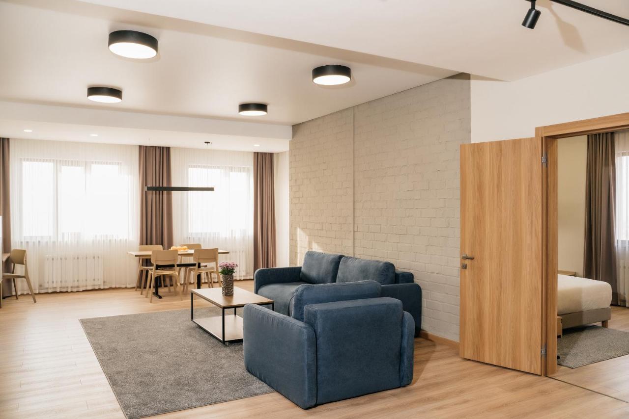 Solutel Apartments-34 Bishkek Esterno foto