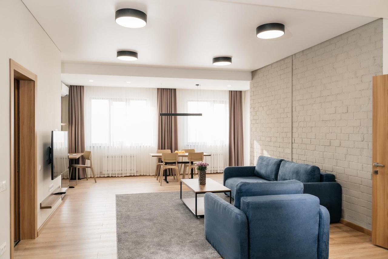 Solutel Apartments-34 Bishkek Esterno foto