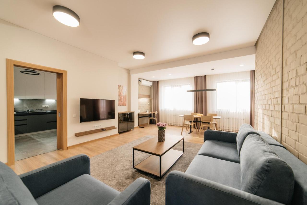 Solutel Apartments-34 Bishkek Esterno foto
